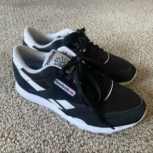 Reebok Sneakers Classic Nylon Size 8